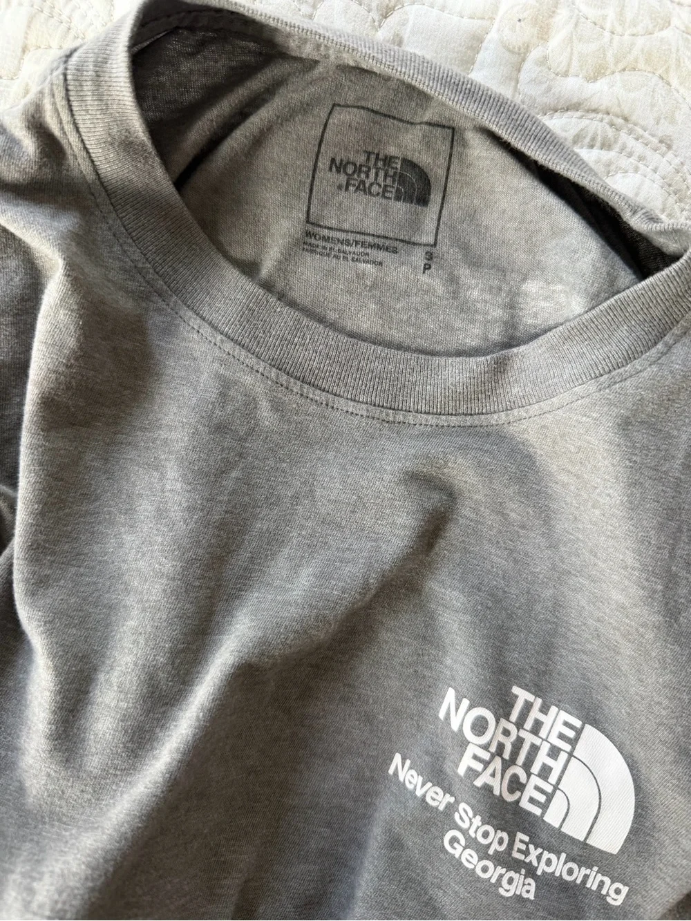 The North Face Gray Tee with Red Georgia Print - Picture 4 of 4